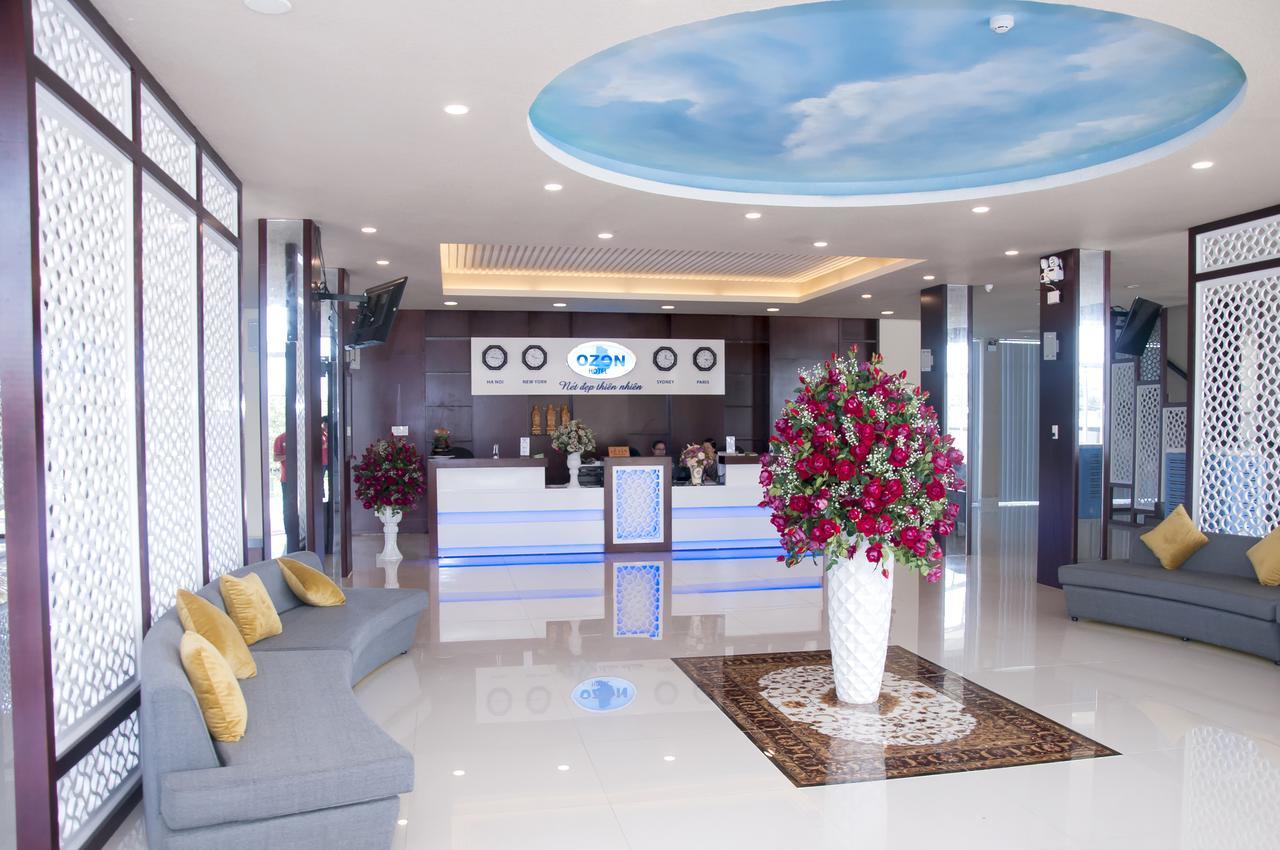 Ozon Hotel Nam Can Eksteriør billede